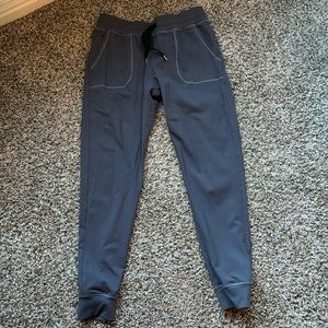 Gray Unwind Jogger, Size Medium